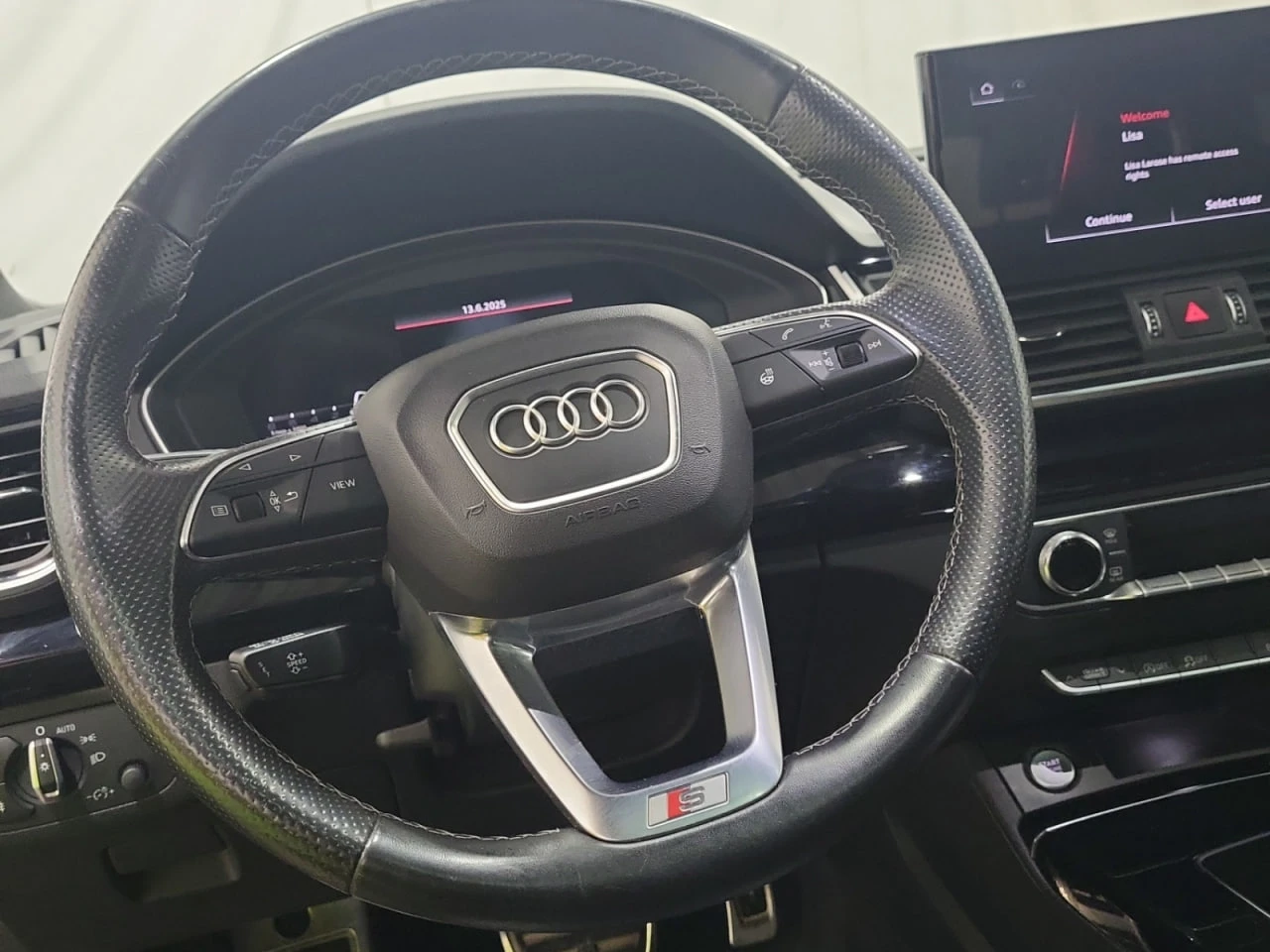Audi Q5 * CARFAX * АВТО КРЕДИТ * ЦЕНА ДО БГ! - изображение 10