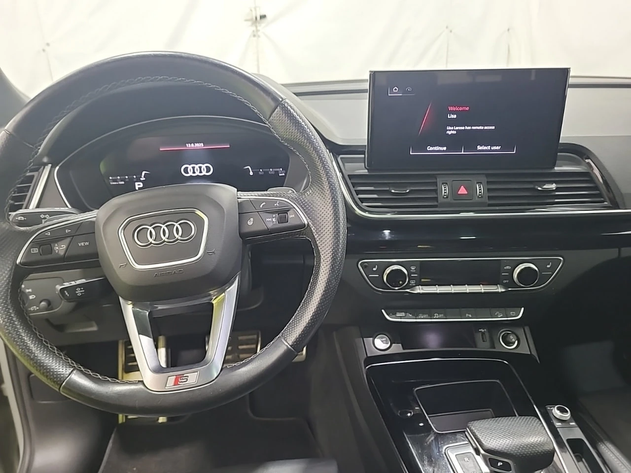 Audi Q5 * CARFAX * АВТО КРЕДИТ * ЦЕНА ДО БГ! - изображение 9
