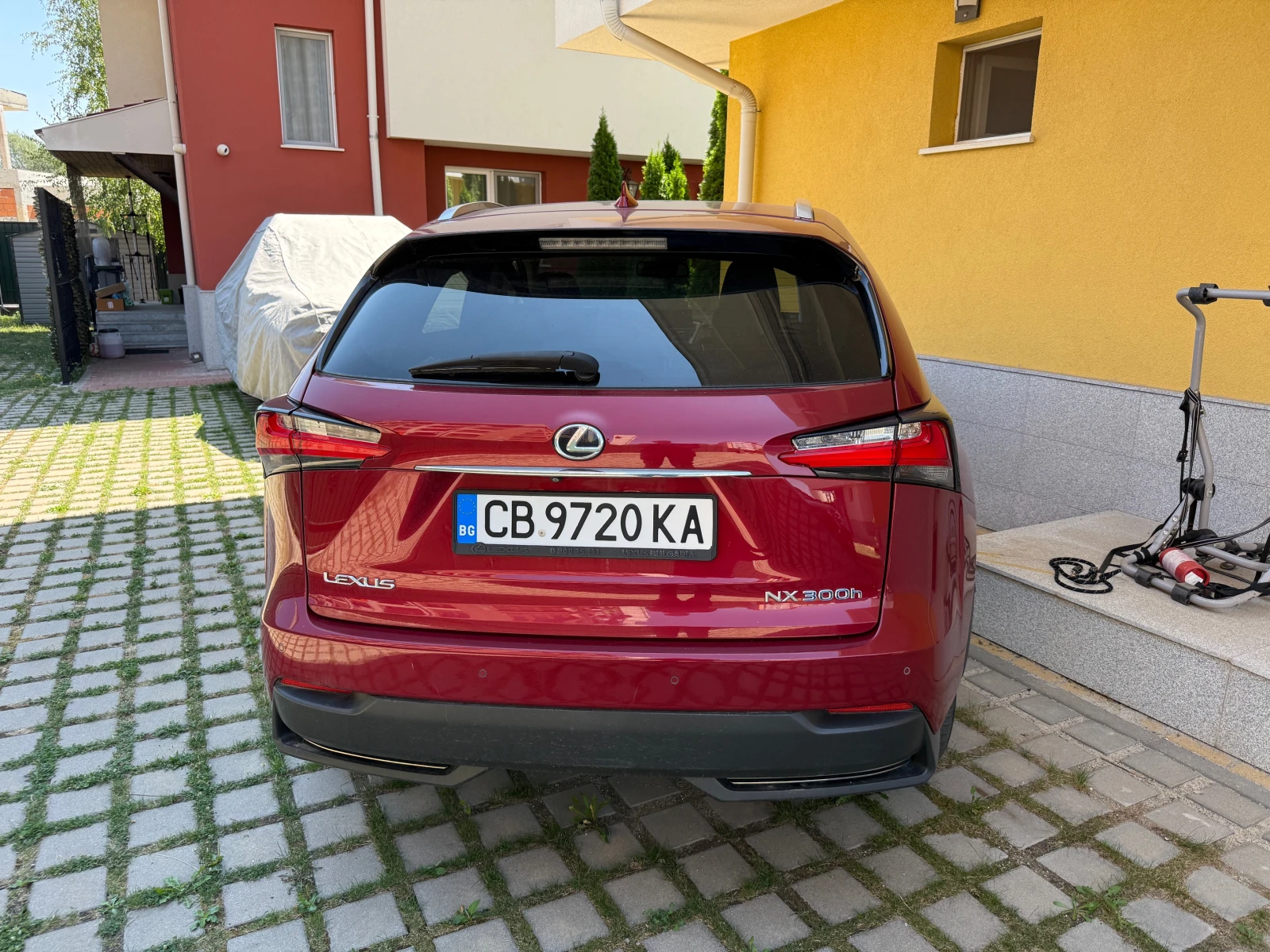 Lexus NX 300h Luxury - изображение 4