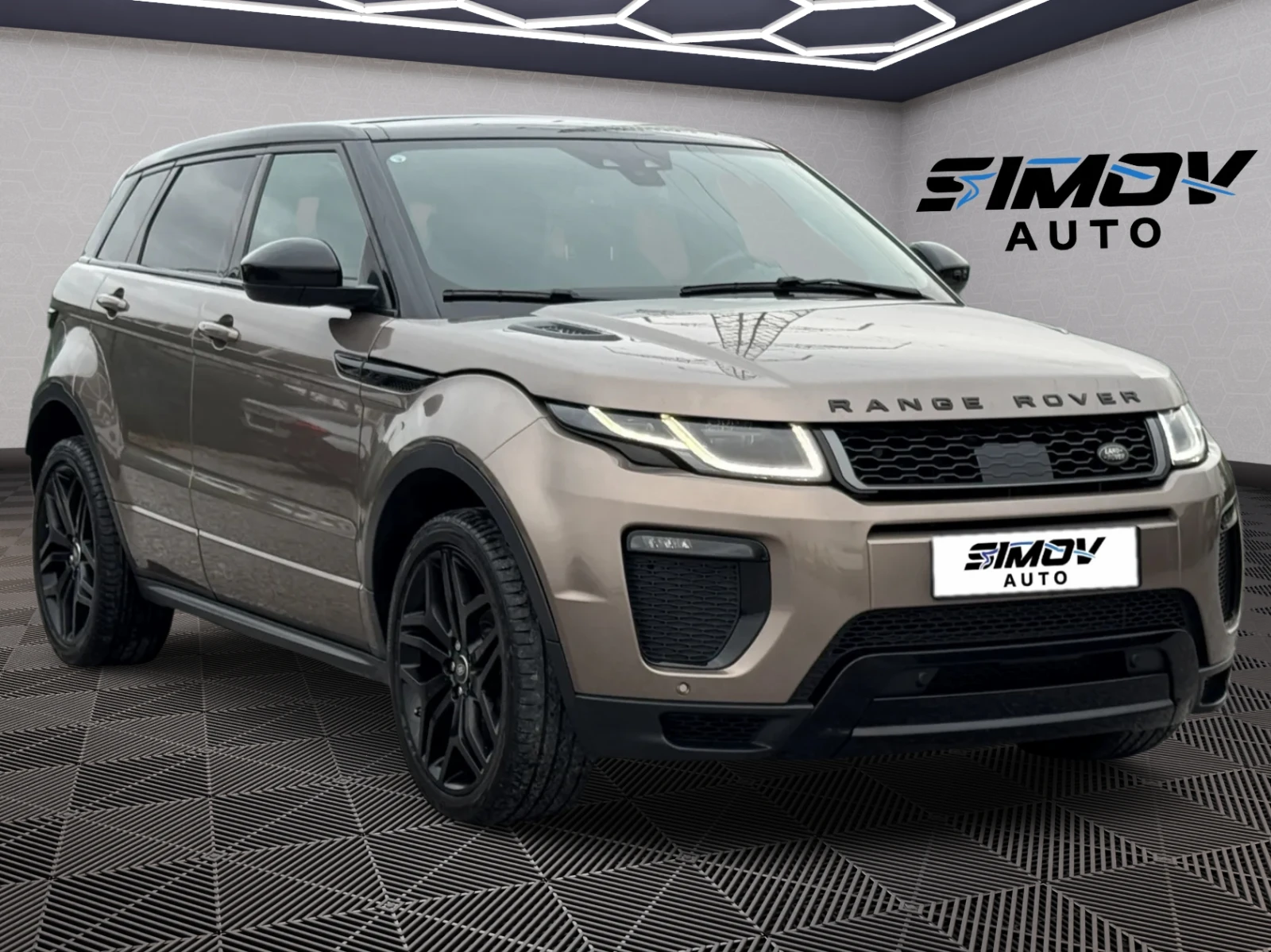 Land Rover Evoque 2.0SI4 AUTOBIOGRAPHY FACELIFT ДИСТРОНИК ПАНОРАМА - изображение 3