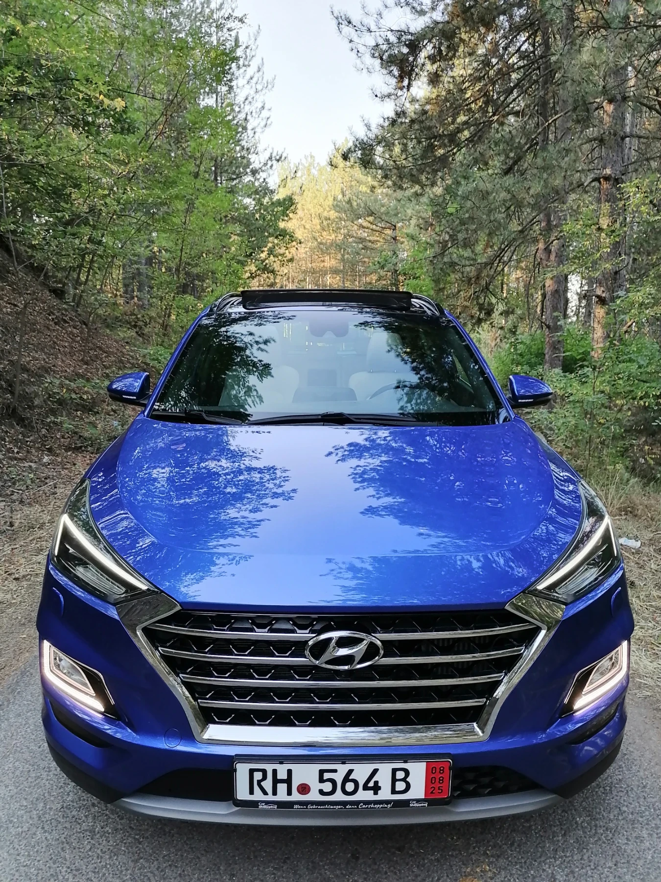 Hyundai Tucson Premium* Панорама* Обдухване* 4WD* Сервизна Истори - изображение 8