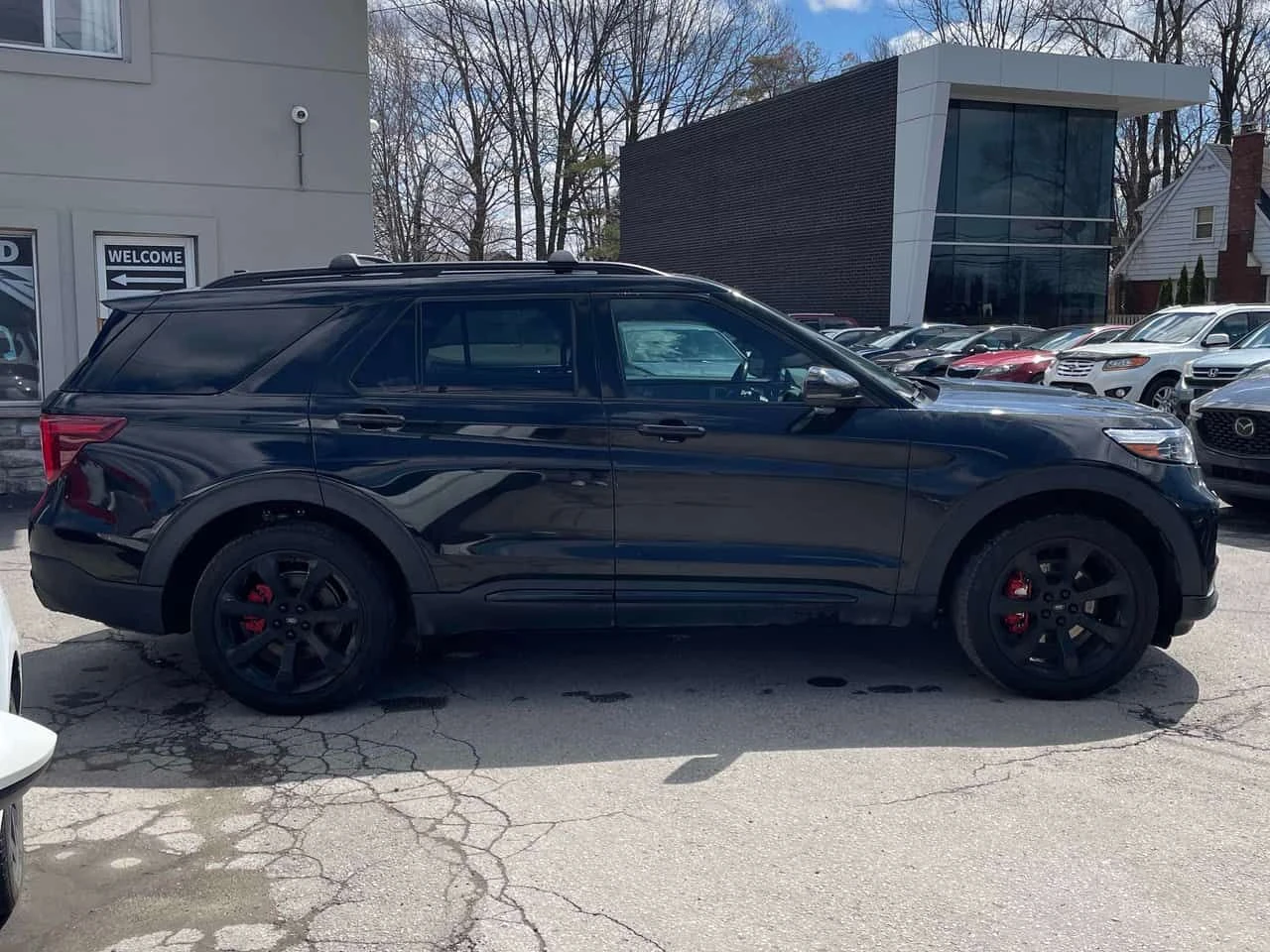 Ford Explorer | ST | DISTRONIC | ОБДУХВАНЕ | 360 | ПАНОРАМА | , снимка 3 - Автомобили и джипове - 54409859