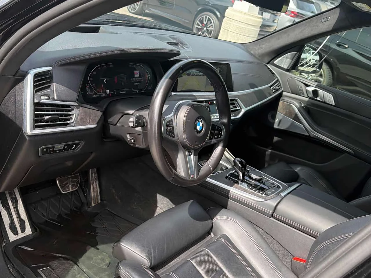 BMW X7 xDrive40i/LASER/HUD/ПАНОРАМА/360, снимка 7 - Автомобили и джипове - 54623338