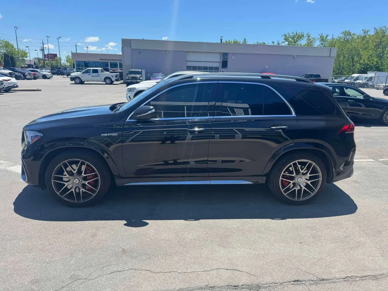 Mercedes-Benz GLE 63 S AMG ДИСТРОНИК * 360 * BURMESTER * PANO * ОБДУХВАНЕ, снимка 11 - Автомобили и джипове - 54743192