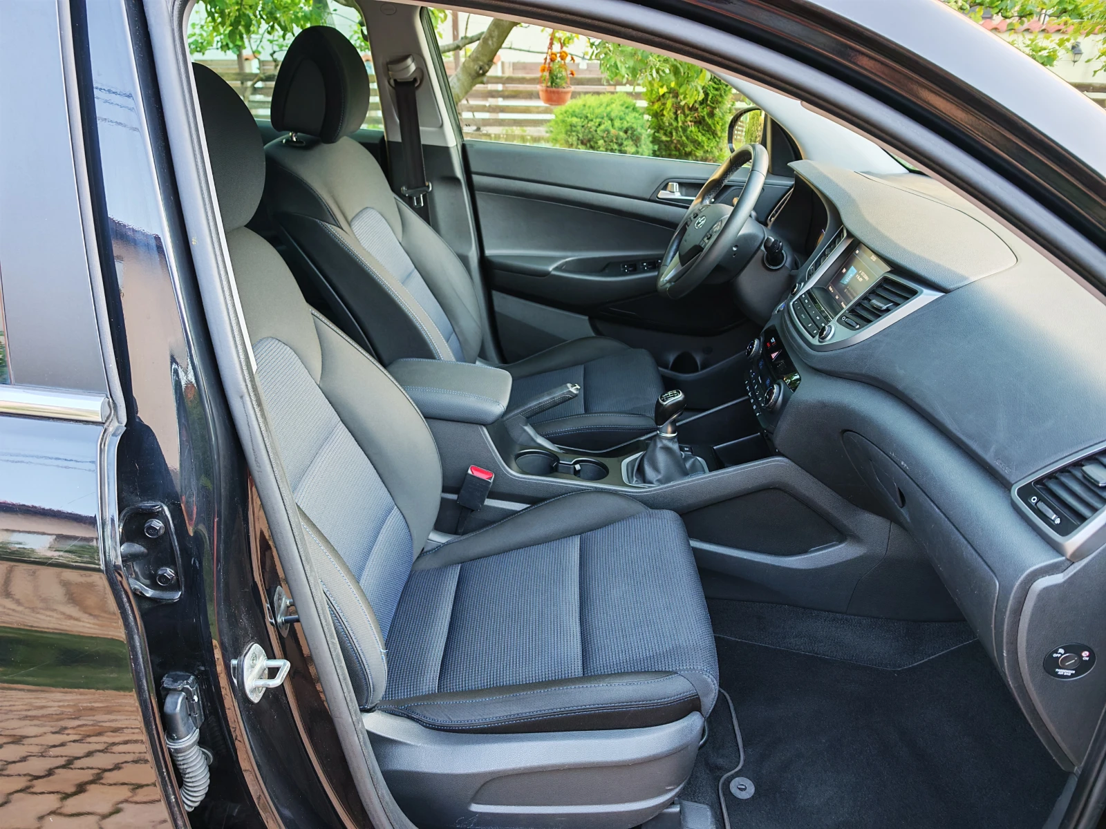 Hyundai Tucson 2.0CRDI-4x4-���������-������ | Mobile.bg � ����������� 8