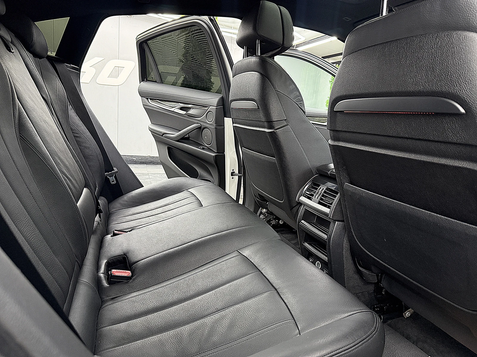 BMW X6 M50D/KeylessGO/padgrev/kam/GERMANY/СОБСТВЕН ЛИЗИНГ, снимка 11 - Автомобили и джипове - 55120490
