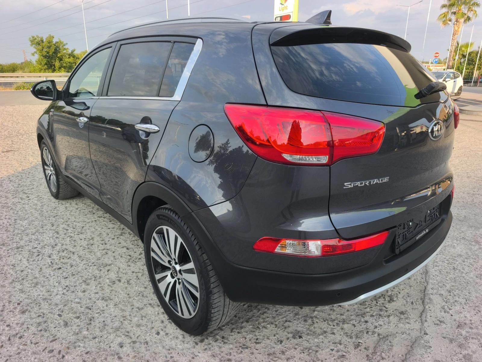 Kia Sportage 2.0d 184 REBEL EDITION FULL SERVICE IN KIA, снимка 5 - Автомобили и джипове - 55590370