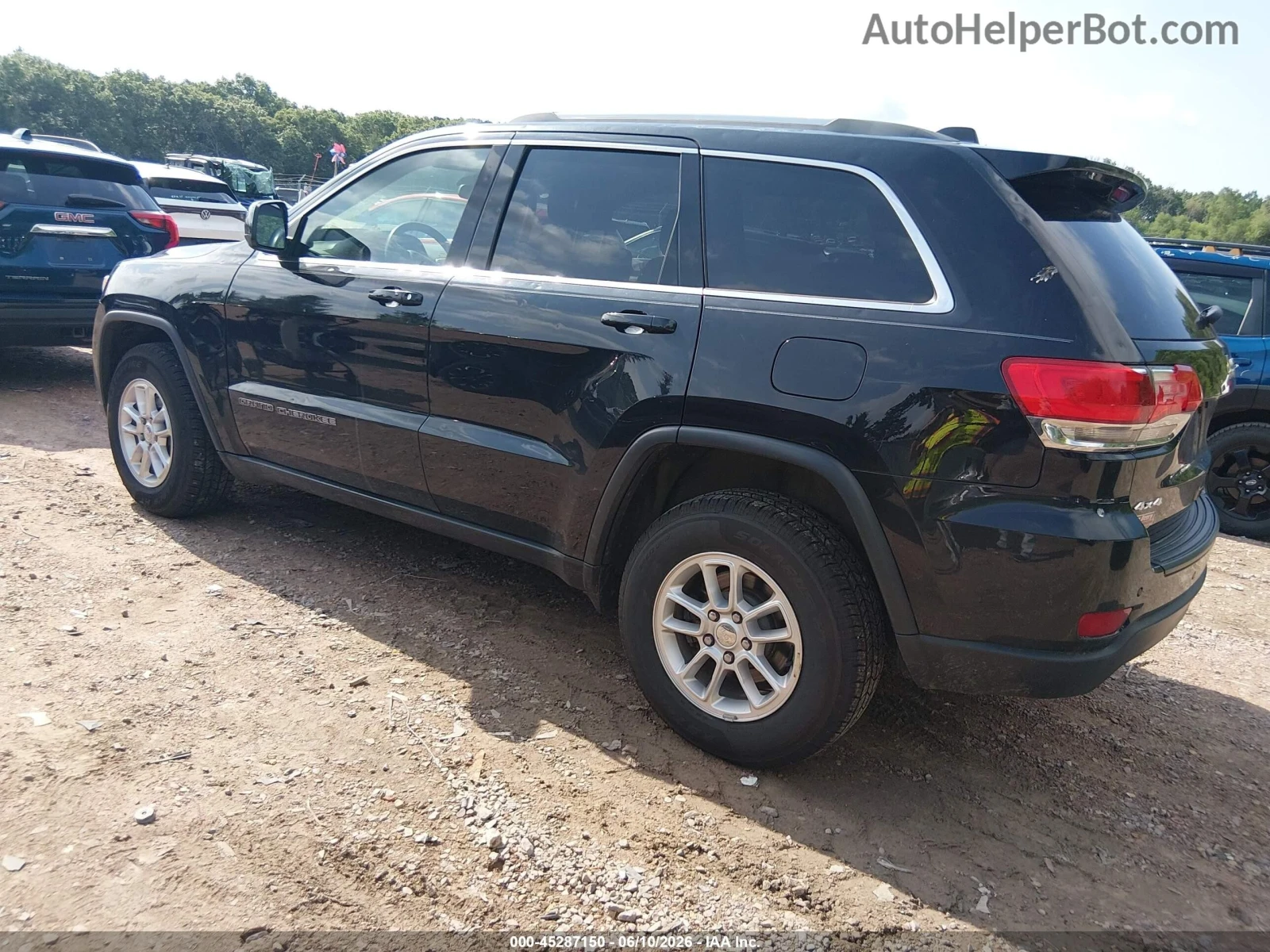 Jeep Grand cherokee Laredo* 3.6* 4X4* Carplay* 8zf* Цена до БГ, снимка 6 - Автомобили и джипове - 55650742