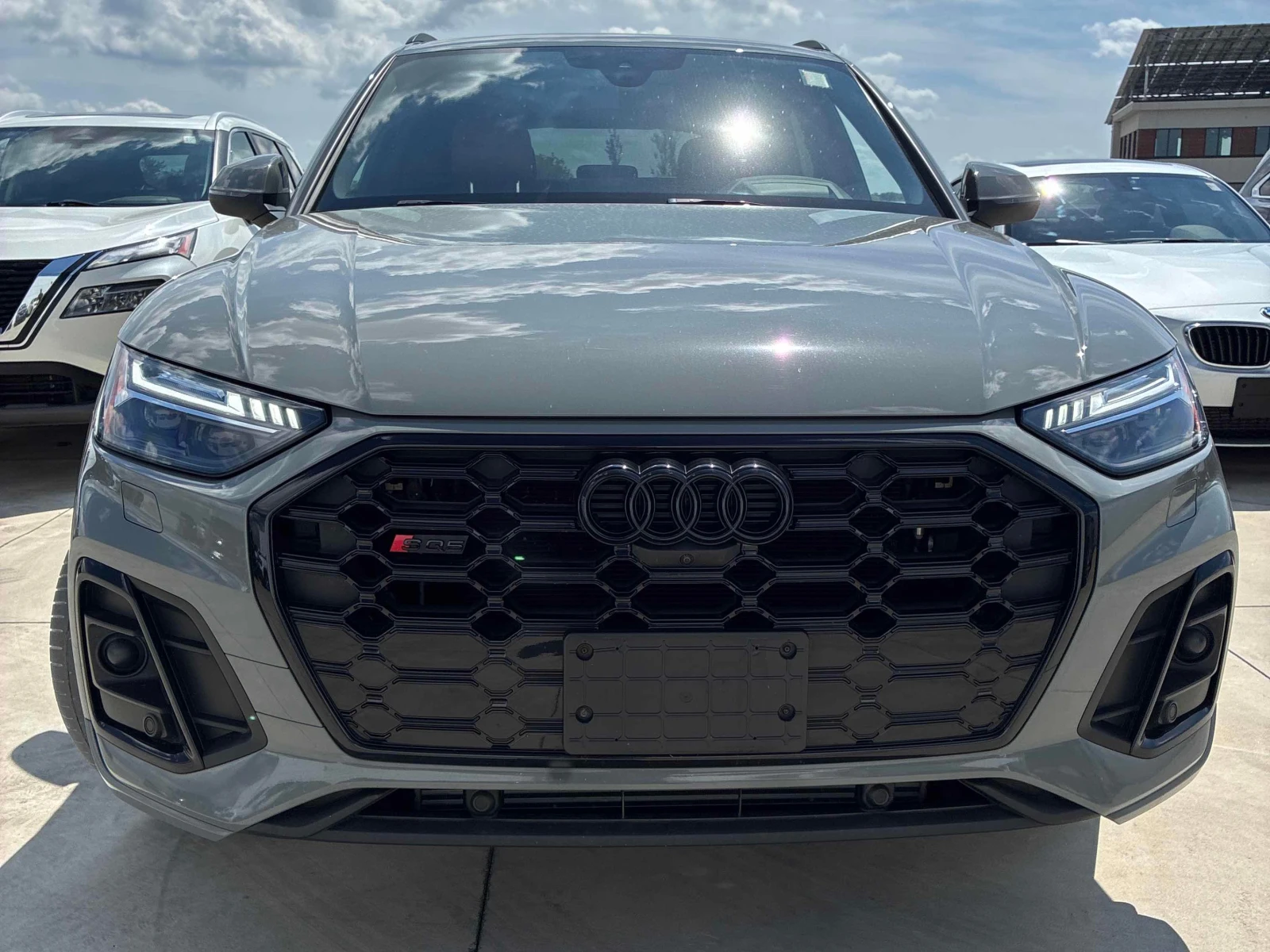 Audi SQ5 * Technik * CARFAX * ЦЕНА ДО БГ, снимка 3 - Автомобили и джипове - 55875716