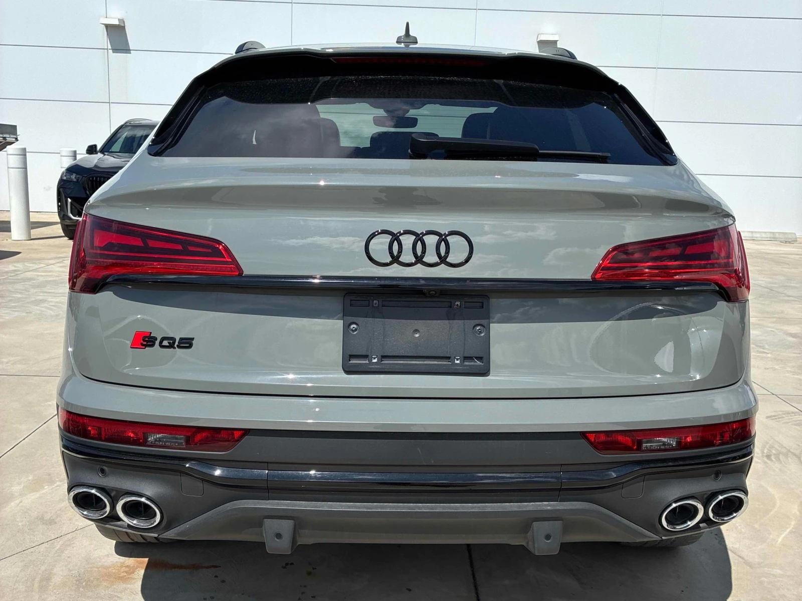 Audi SQ5 * Technik * CARFAX * ЦЕНА ДО БГ, снимка 5 - Автомобили и джипове - 55875716