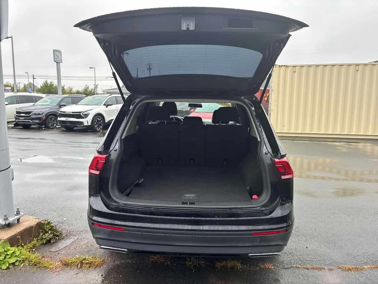 VW Tiguan * Trendline * АВТОКРЕДИТ БЕЗ ПЪРОНАЧАЛНА ВНОСКА, снимка 12 - Автомобили и джипове - 56180019