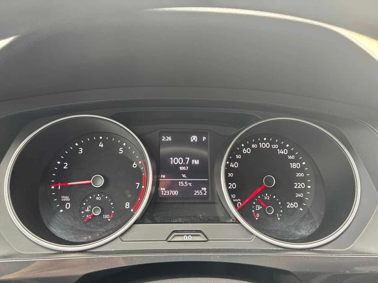VW Tiguan * Trendline * АВТОКРЕДИТ БЕЗ ПЪРОНАЧАЛНА ВНОСКА, снимка 8 - Автомобили и джипове - 56180019
