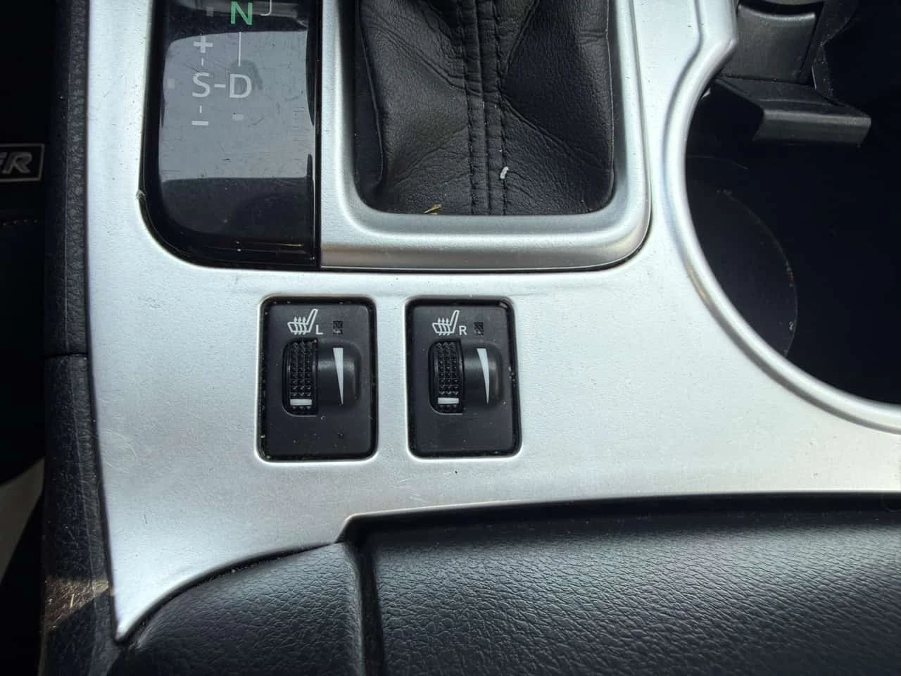 Toyota Highlander * AWD XLE * CARFAX * ��� ������������ ������ | Mobile.bg � ����������� 14