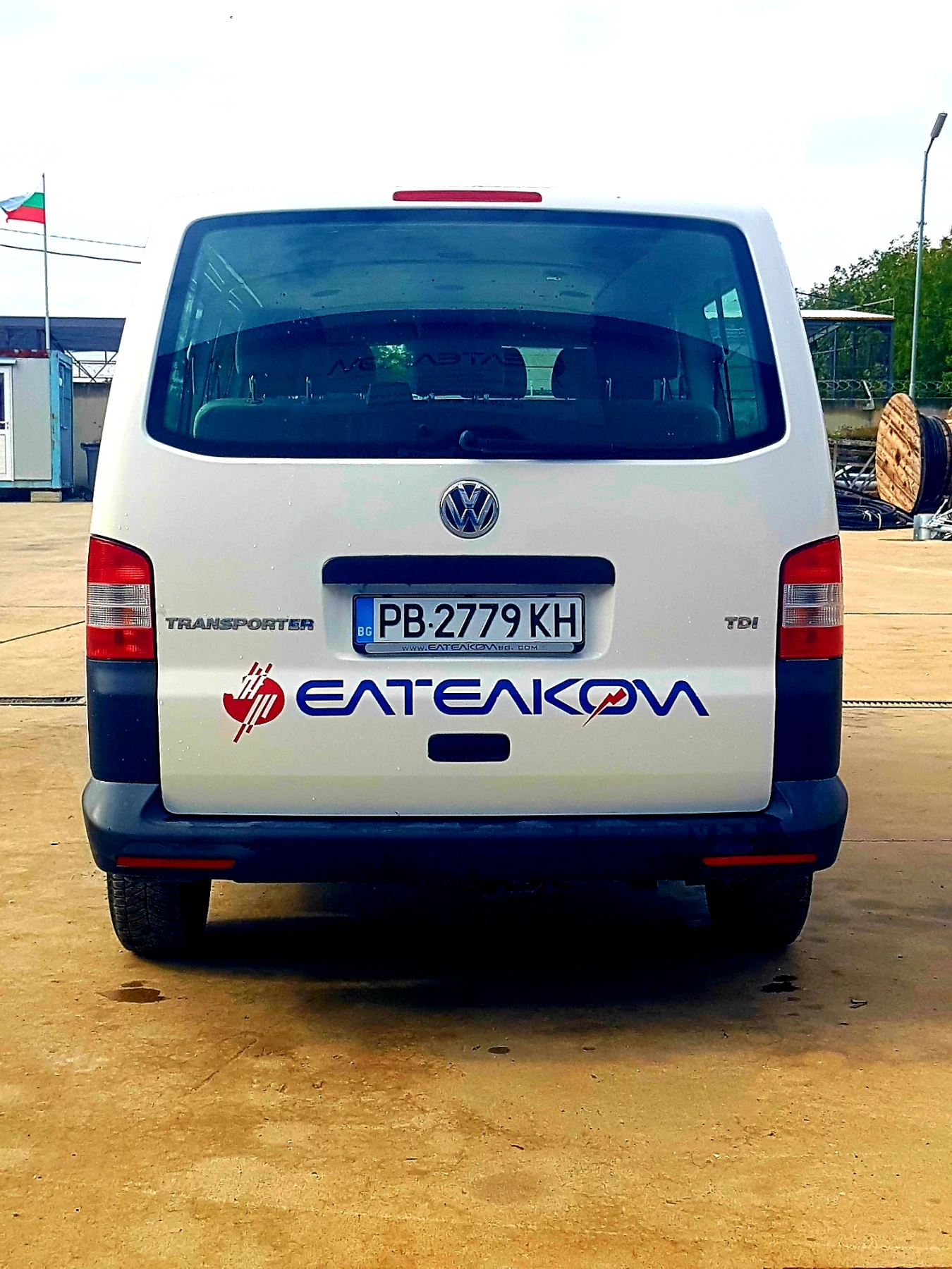 VW T5 Първи собственик 8+ 1, снимка 5 - Бусове и автобуси - 56517019