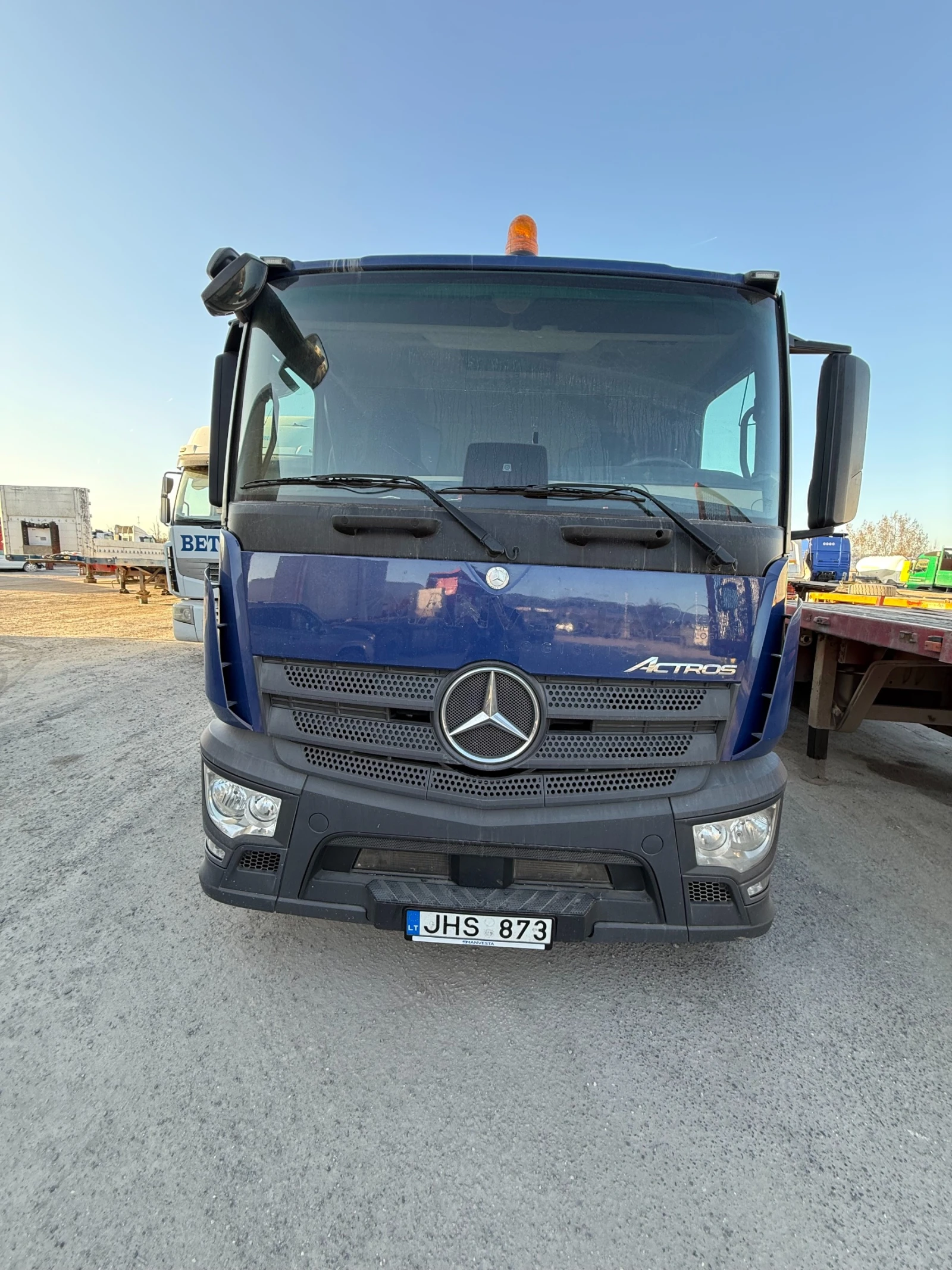Mercedes-Benz Actros 1843 570000 АВТОВОЗ С МАГАРЕ LOHR ЛАФЕТ