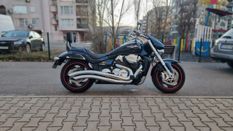 Suzuki Intruder M1800R, снимка 8 - Мотоциклети и мототехника - 52815279
