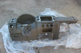 Табло за Фолксваген Тигуан / WV Tiguan 2010 г.   , снимка 2 - Части - 52811898