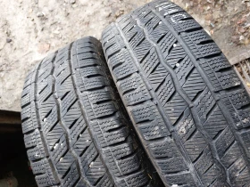 Гуми Зимни 215/65R16, снимка 1 - Гуми и джанти - 48791882