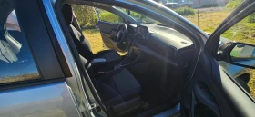Toyota Yaris, снимка 8
