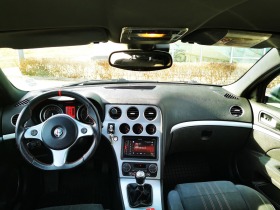 Alfa Romeo 159 sportwagon, снимка 6