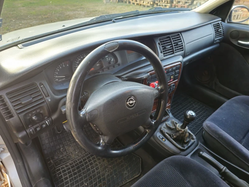 Opel Vectra B, снимка 10 - Автомобили и джипове - 47620833