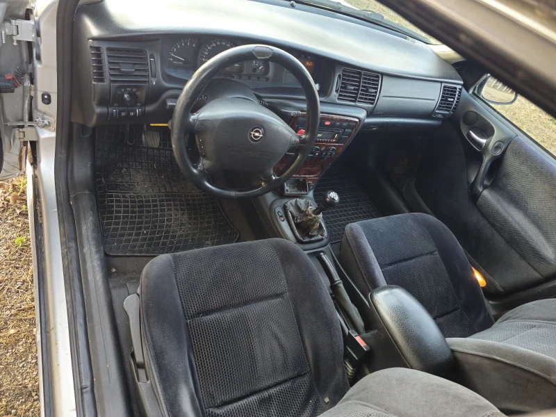 Opel Vectra B, снимка 9 - Автомобили и джипове - 47620833