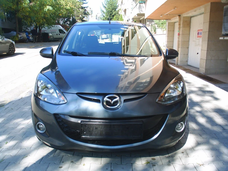 Mazda 2 1.3 16V 75k.c., снимка 2 - Автомобили и джипове - 47641184