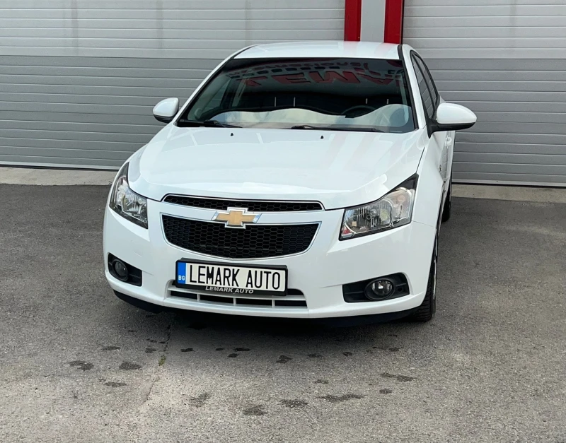 Chevrolet Cruze 1.7CDTI KLIMATRONIK ЕVRO 5B 6-СКОРОСТИ ЛИЗИНГ!!!, снимка 2 - Автомобили и джипове - 48052743