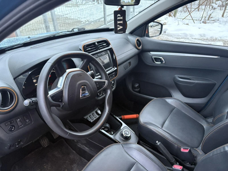 Dacia Spring, снимка 13 - Автомобили и джипове - 48664999