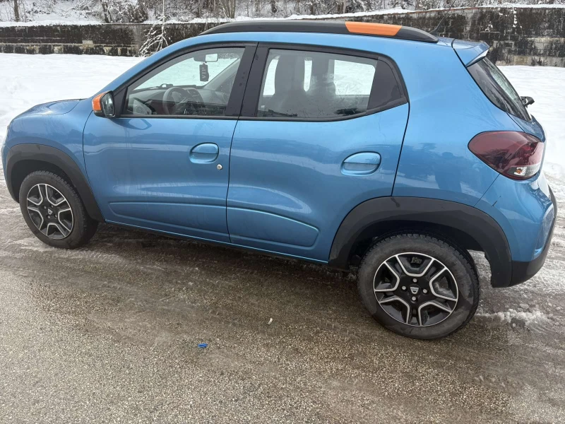 Dacia Spring, снимка 5 - Автомобили и джипове - 48664999