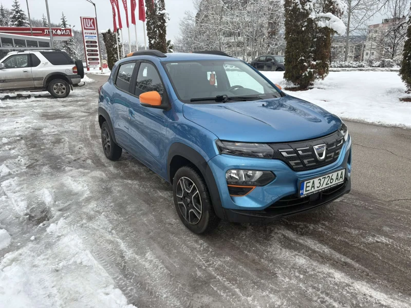 Dacia Spring, снимка 9 - Автомобили и джипове - 48664999