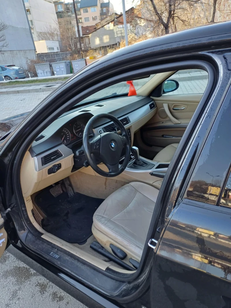 BMW 320 Е91, снимка 7 - Автомобили и джипове - 48949325