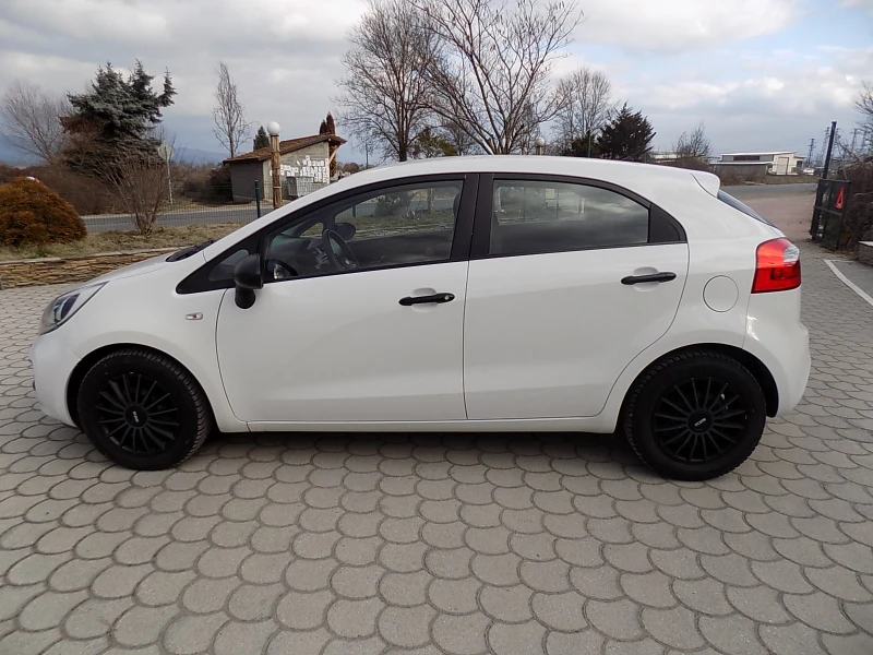 Kia Rio 1.1 CRDI ECOdynamics 75ks, снимка 8 - Автомобили и джипове - 49297262