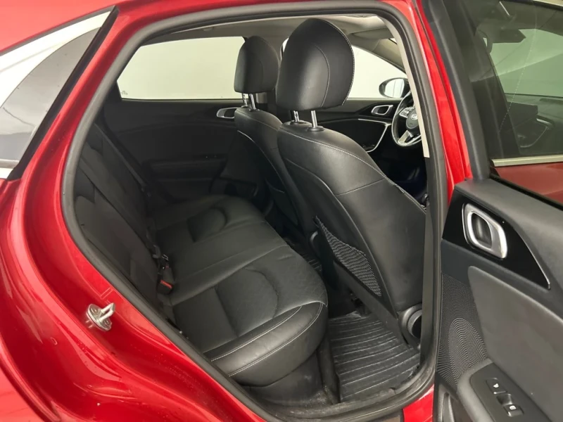 Kia XCeed Plug in Hybrid 141ps , снимка 7 - Автомобили и джипове - 52461416