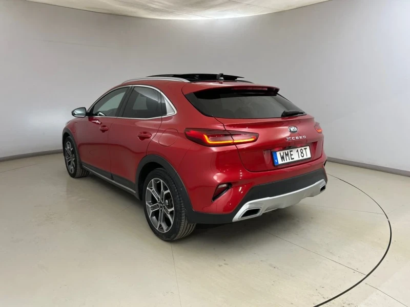 Kia XCeed Plug in Hybrid 141ps , снимка 4 - Автомобили и джипове - 52461416