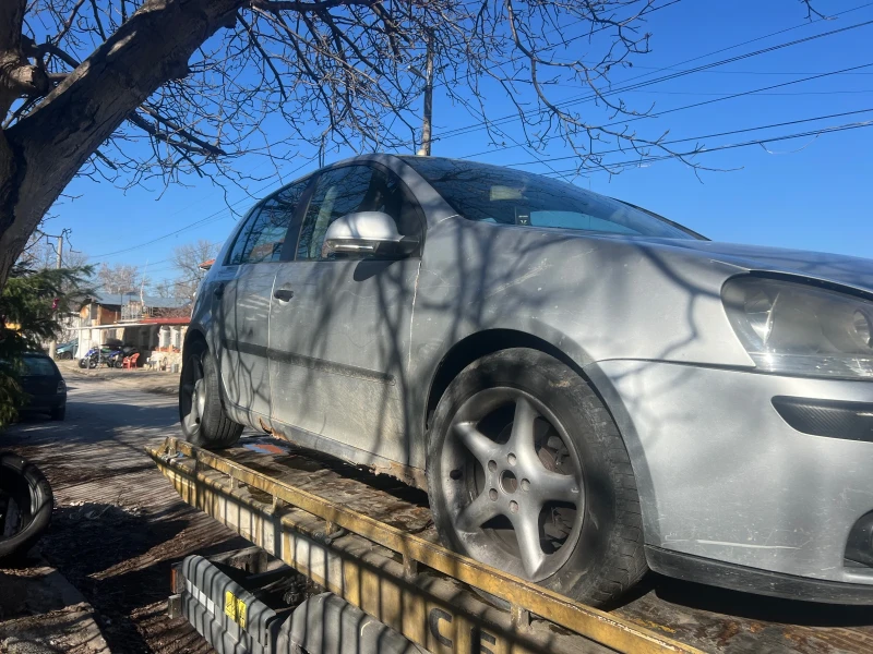 VW Golf, снимка 6 - Автомобили и джипове - 53164611