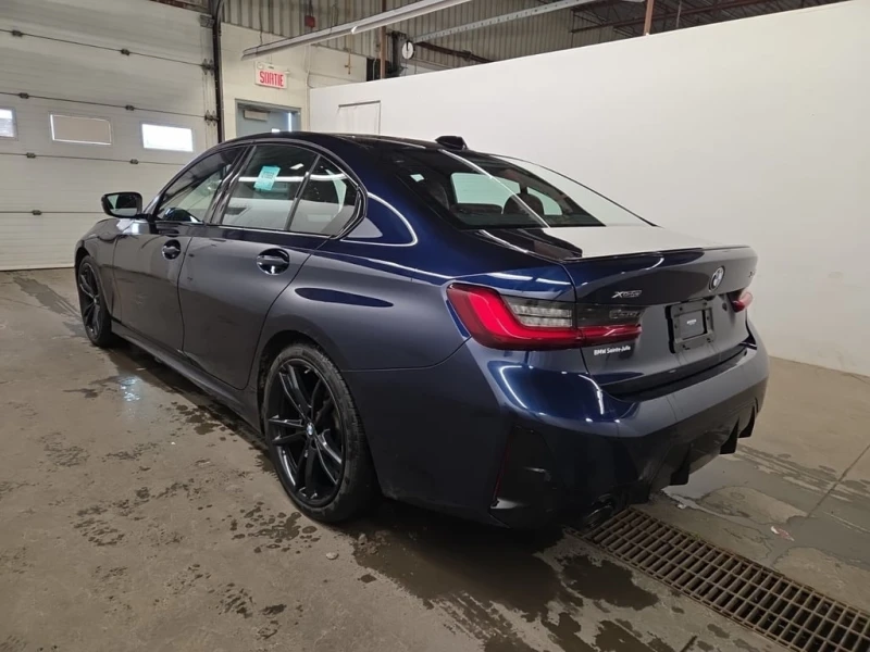 BMW 330  XDRIVE * CARFAX * БЕЗ ПЪРВОНАЧАЛНА ВНОСКА, снимка 4 - Автомобили и джипове - 53176261