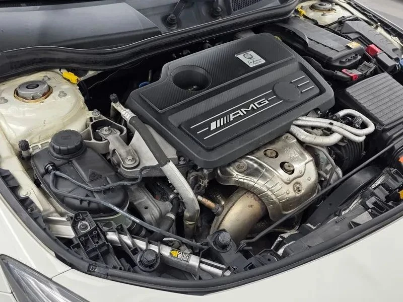 Mercedes-Benz CLA 45 AMG, снимка 6 - Автомобили и джипове - 56738160