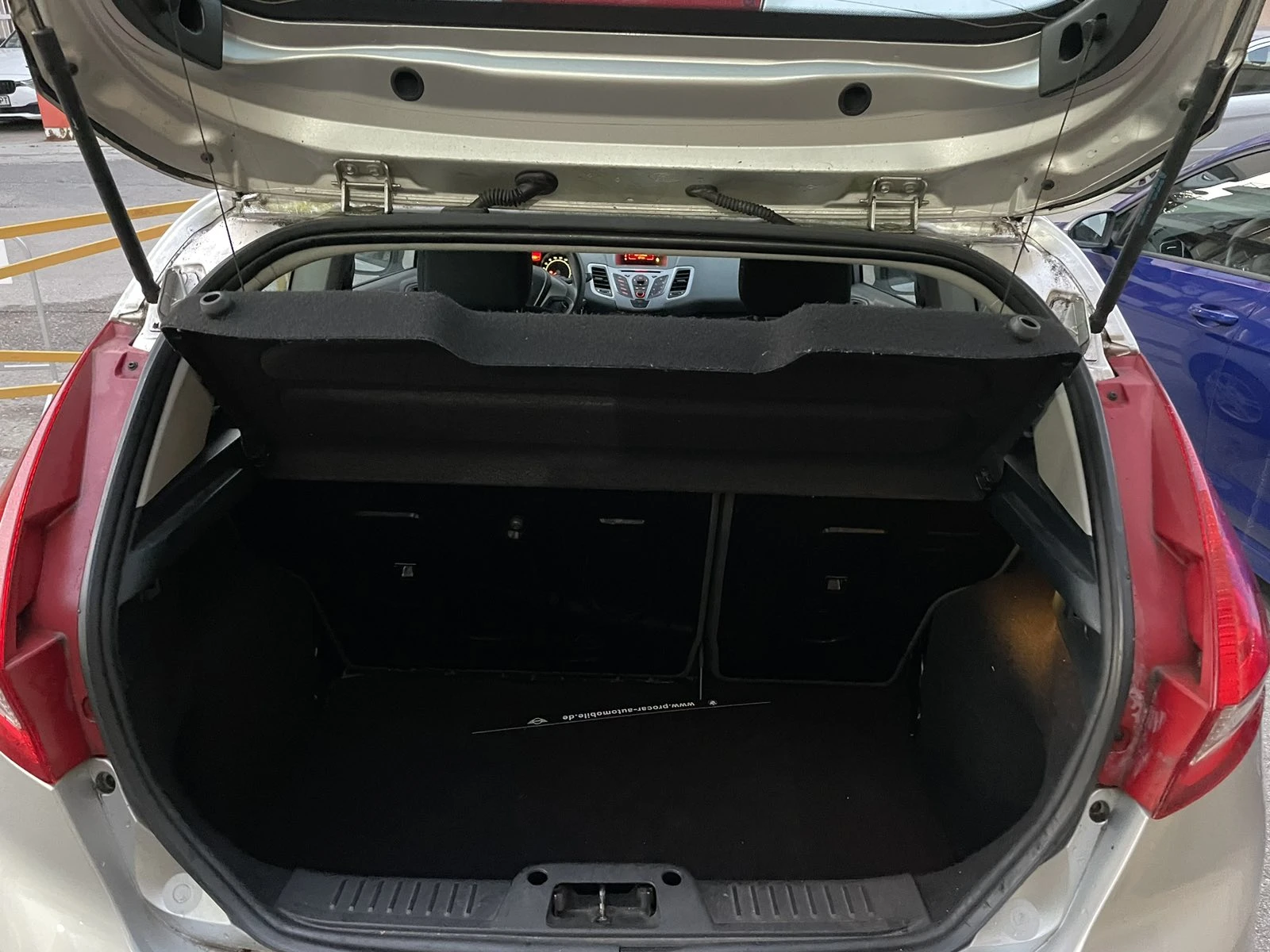 Ford Fiesta 1.25i 16V - изображение 9