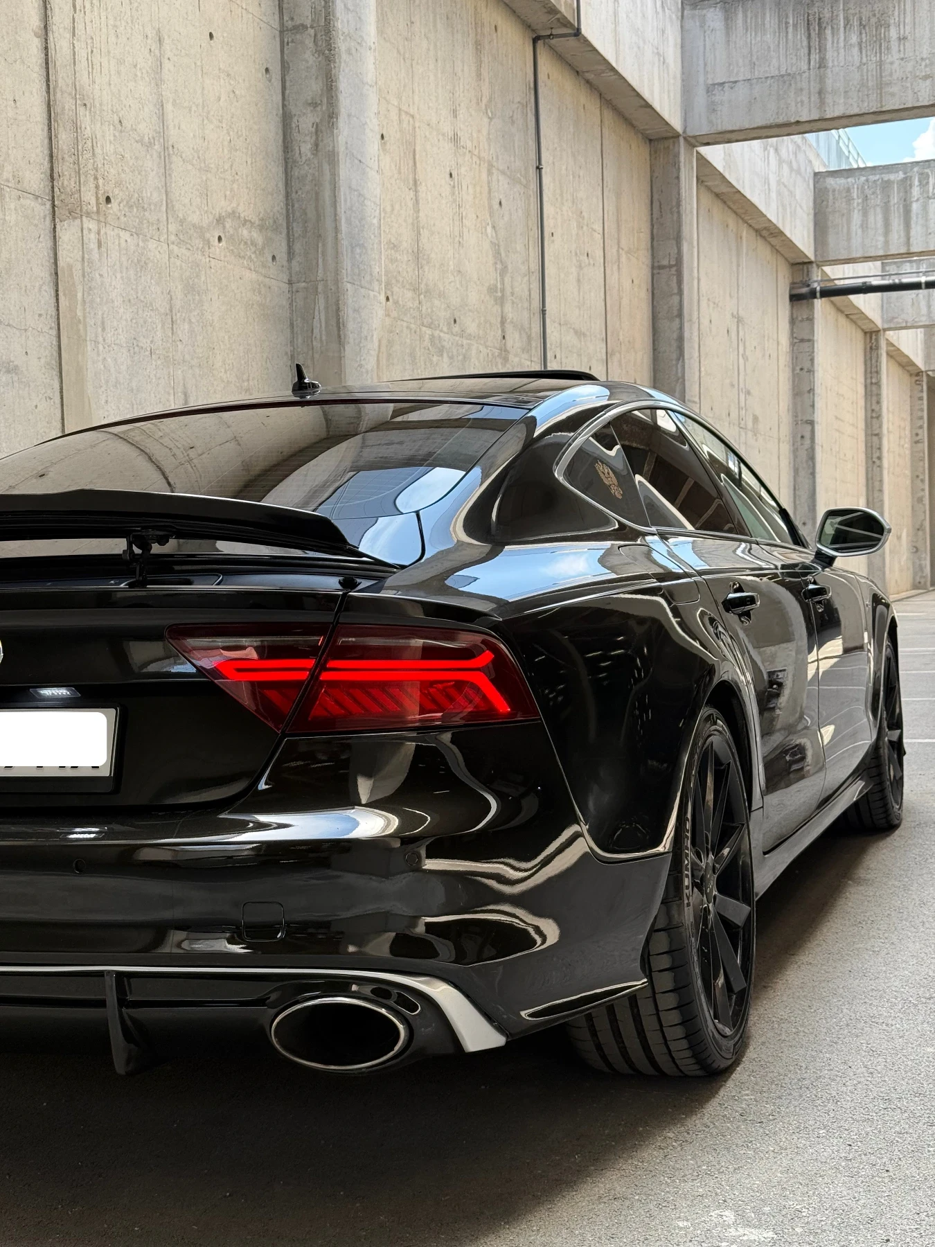 Audi A7 RS7  - изображение 5