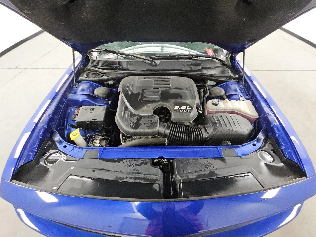 Dodge Challenger SXT | Mobile.bg   11