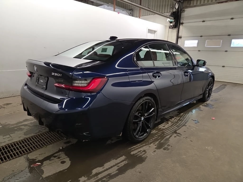 BMW 330  XDRIVE * CARFAX * ��� ������������ ������ | Mobile.bg � ����������� 3