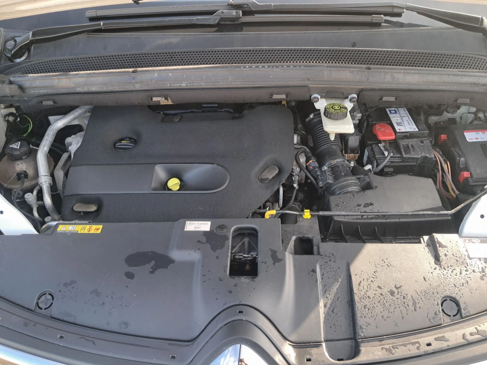 Citroen Grand C4 Picasso 2.0HDI EXECUTIVE 7места АВТОМАТИК НАВИГАЦИЯ, снимка 15 - Автомобили и джипове - 53514886