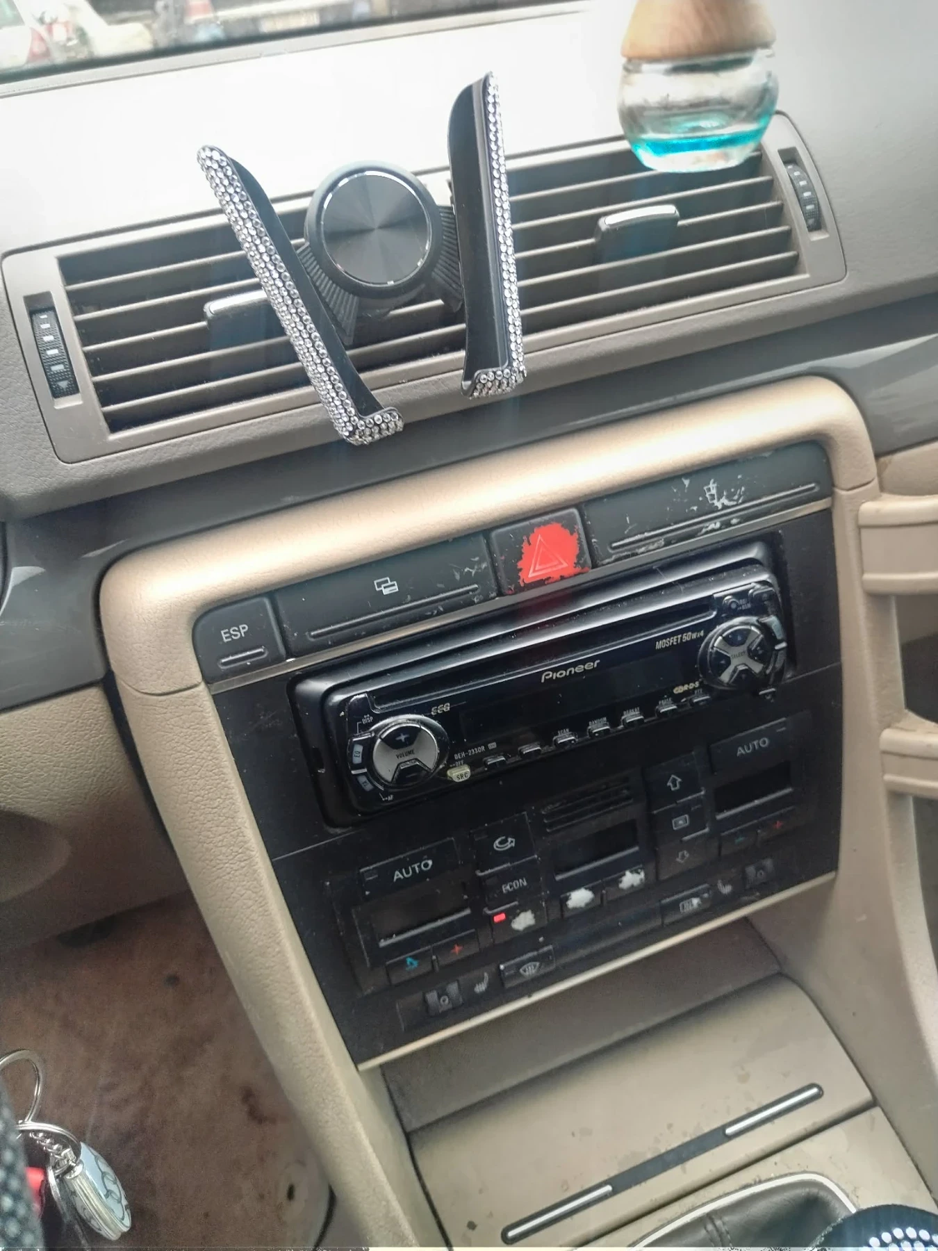 Audi A4 | Mobile.bg � ����������� 5