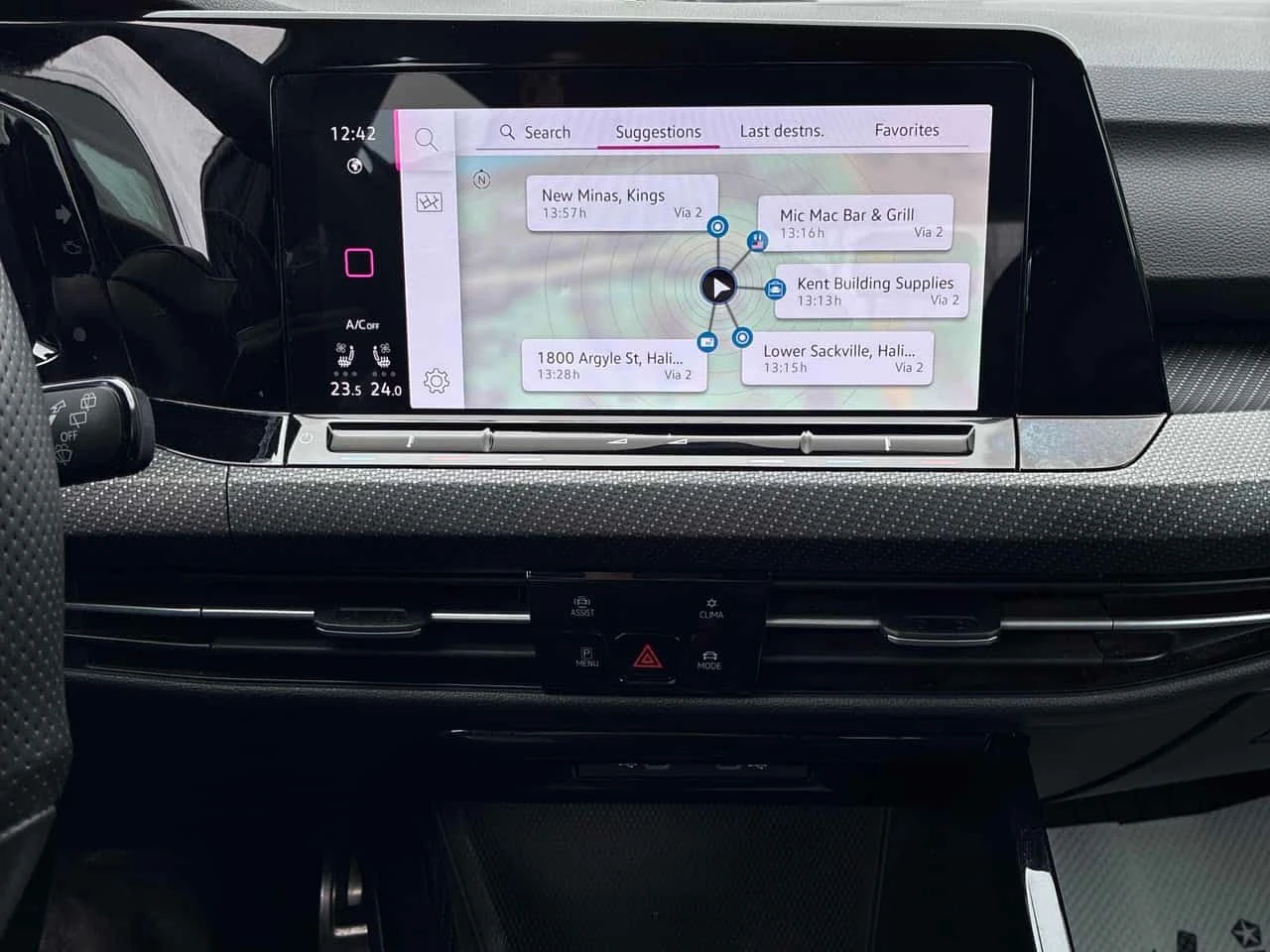 VW Golf * DSG * ПОДГРЕВ* KEYLESS* NAVI* , снимка 9 - Автомобили и джипове - 53861645