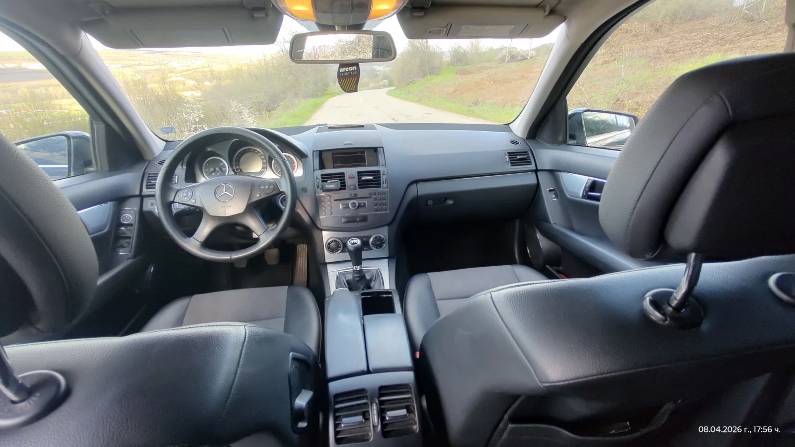 Mercedes-Benz C 220, снимка 8 - Автомобили и джипове - 54197323