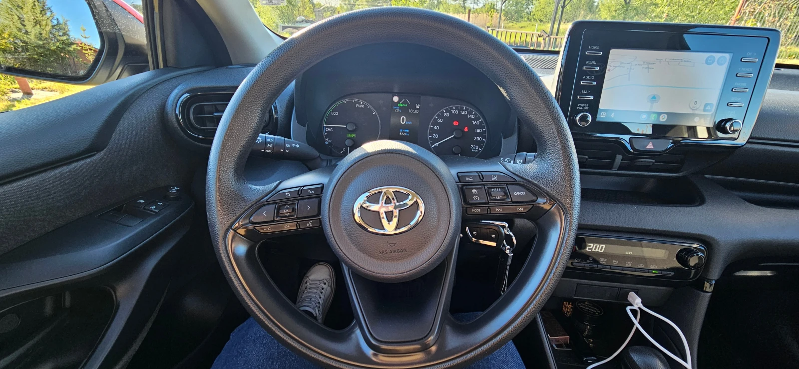 Toyota Yaris, снимка 7 - Автомобили и джипове - 54556304