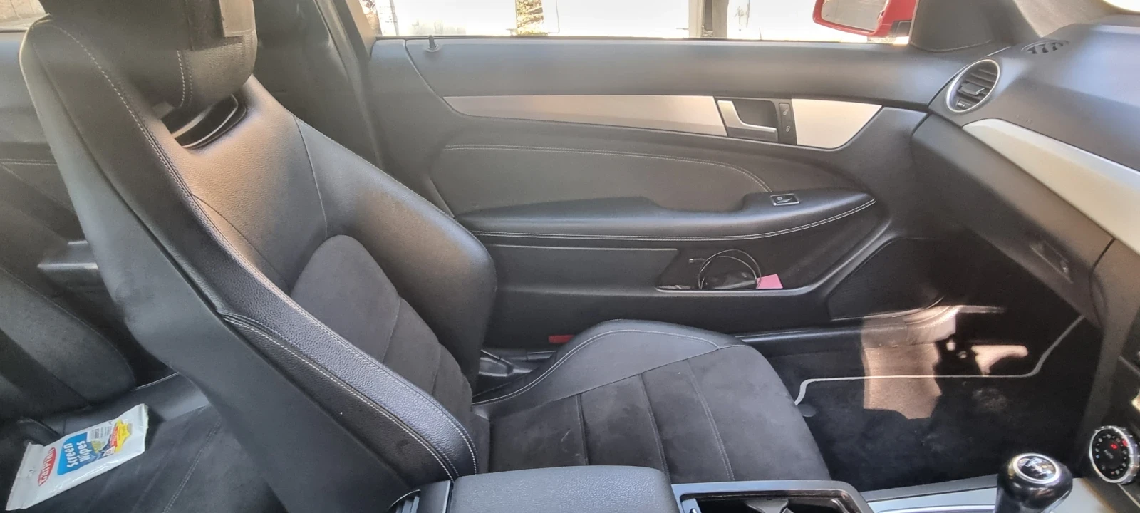 Mercedes-Benz C 180, снимка 14 - Автомобили и джипове - 54576975