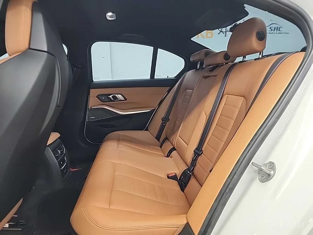 BMW 340 M340i* HEADUP* HARMAN* KARDON* 360* КАМЕРИ* , снимка 9 - Автомобили и джипове - 54611855
