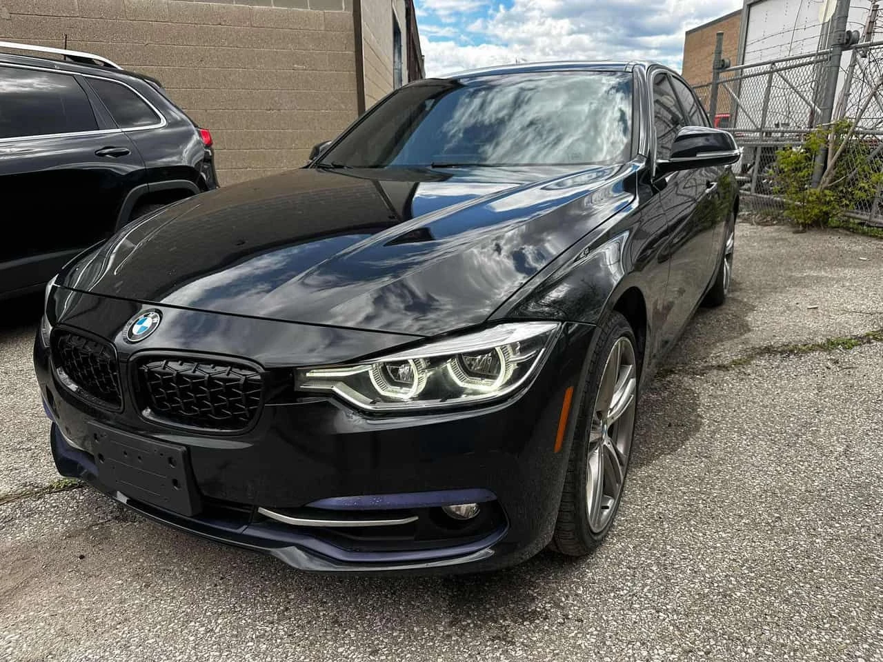 BMW 330 * 330i xDrive * CARFAX * ЦЕНА ДО БГ